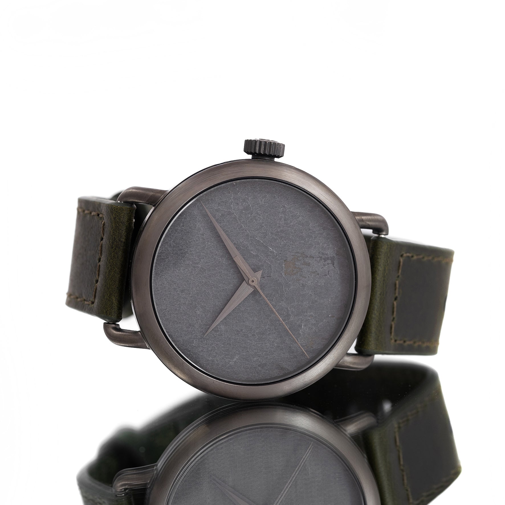 ROUND WATCH 01 GUN STONE ARMY GREEN