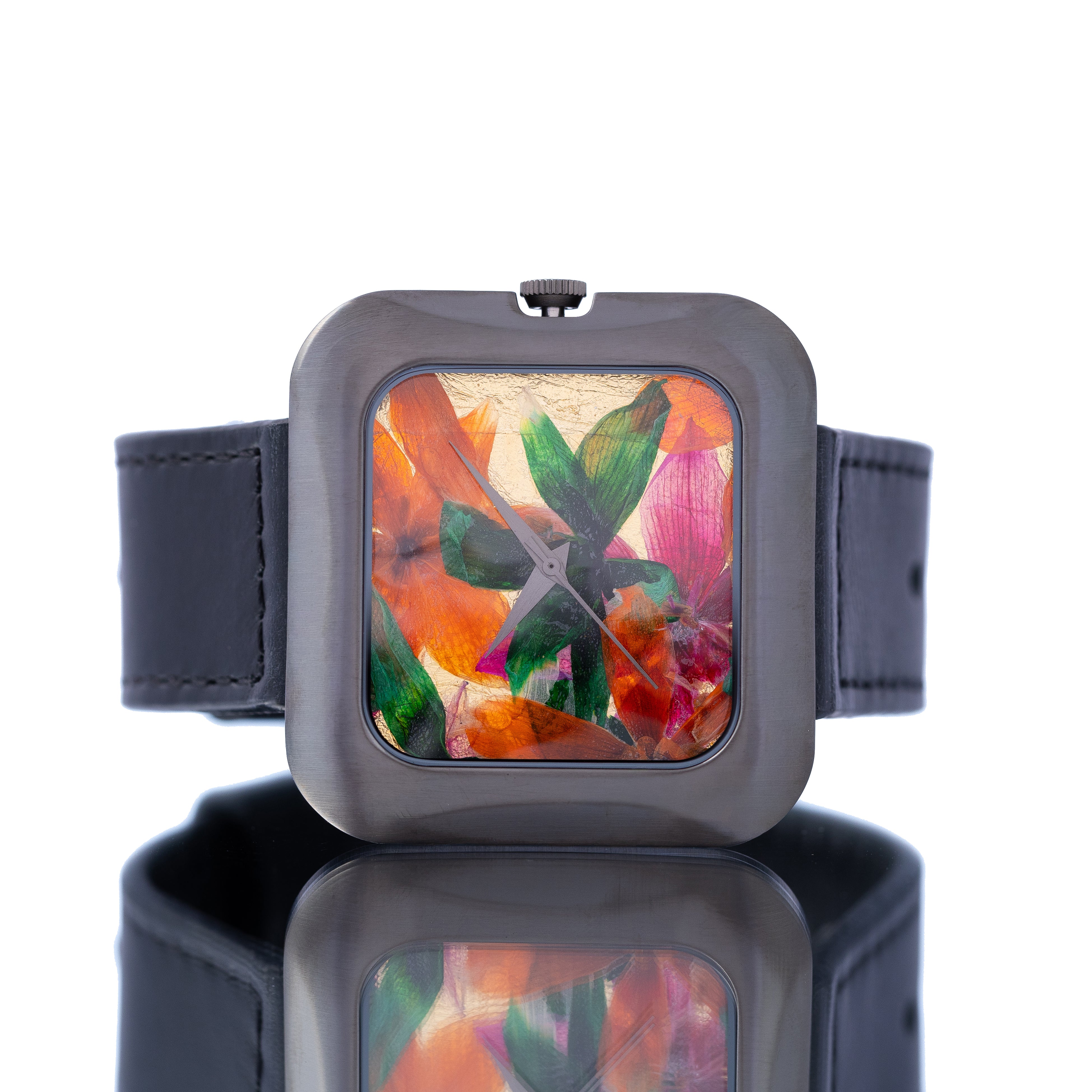 THE 15TH MOMENT GUN MULTICOLOR FLOWERS BLACK