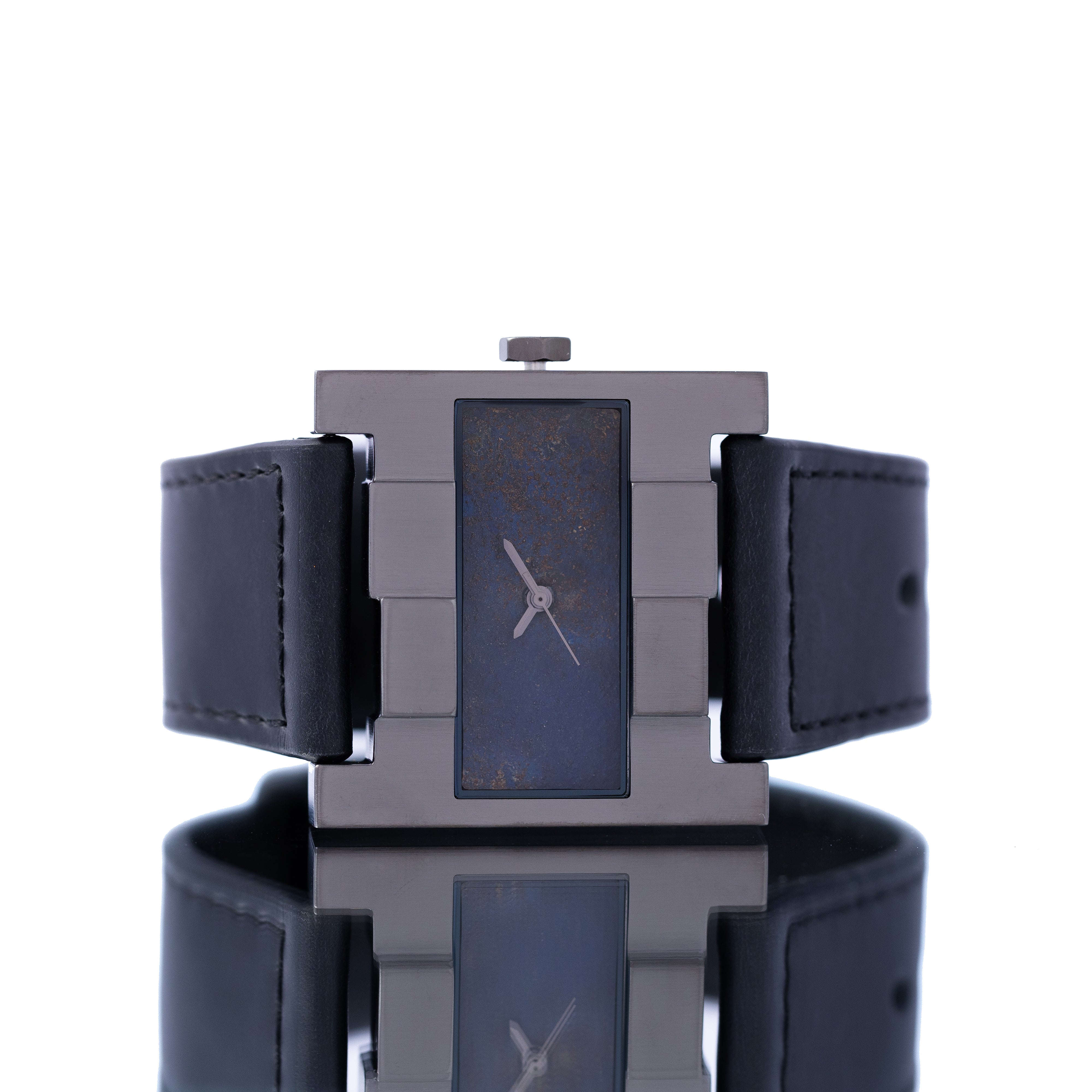 THE ASCENT GUN STONE BLACK
