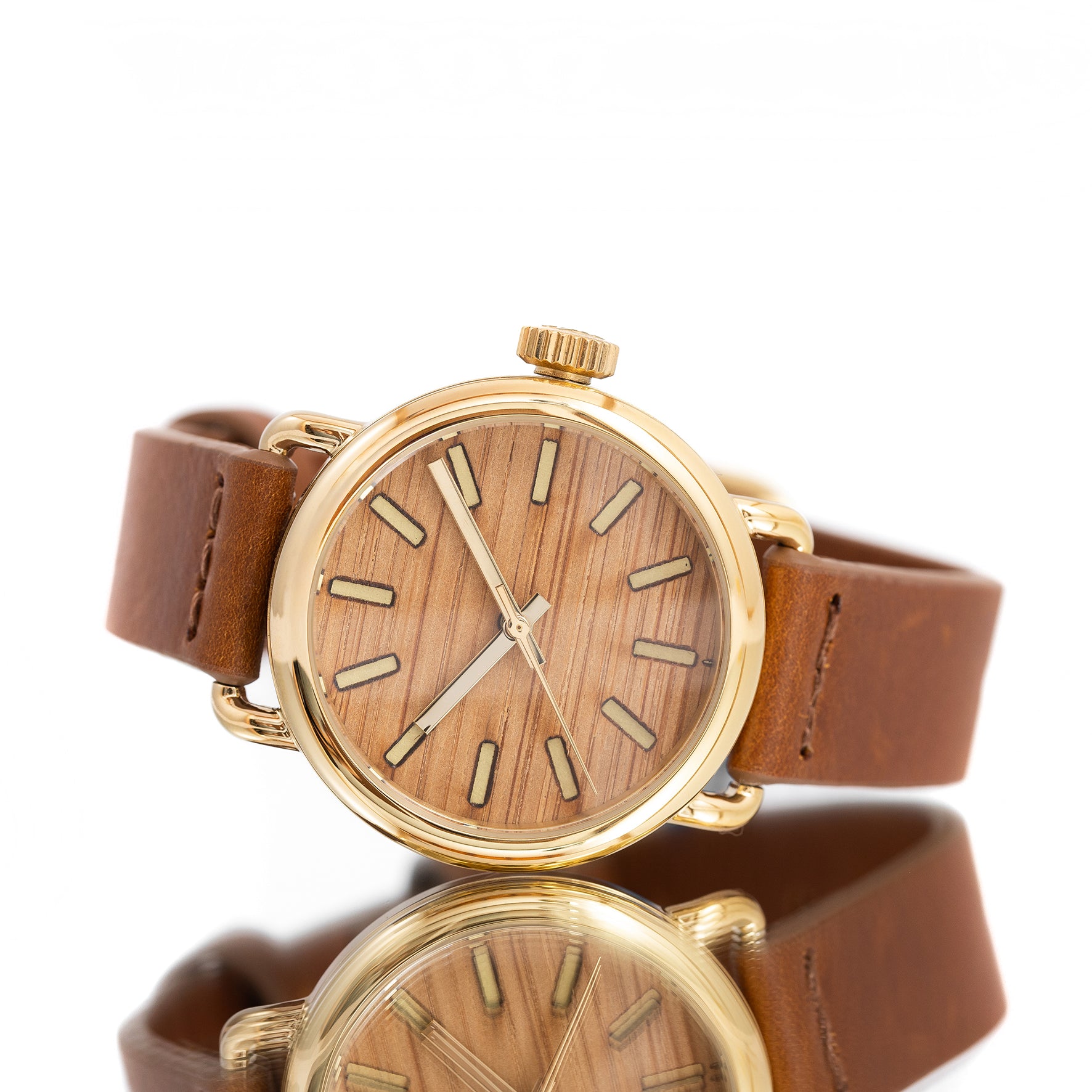 ROUND WATCH 02 GOLD BAMBOO WOOD BROWN