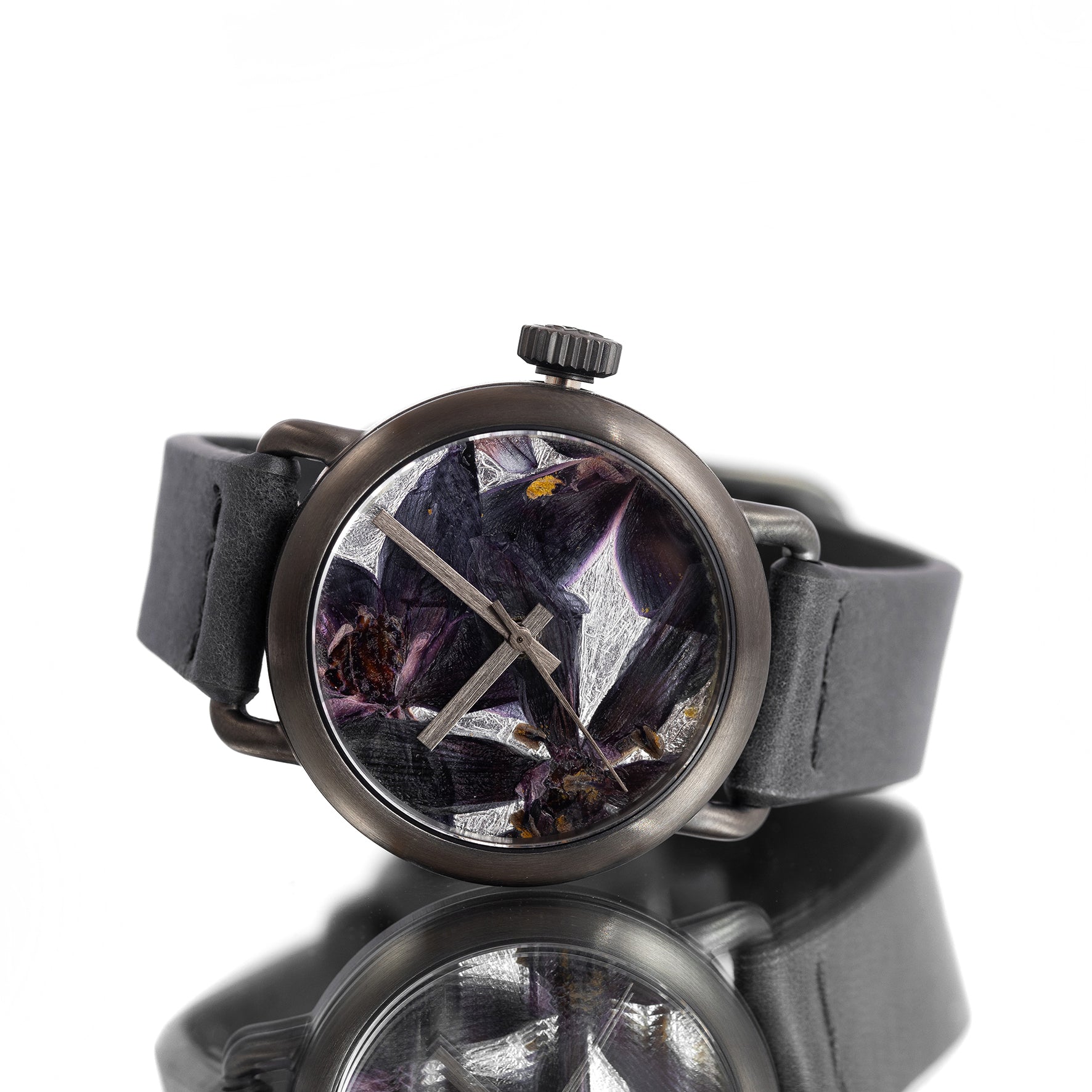 ROUND WATCH 02 GUN BLACK FLOWERS NAVY