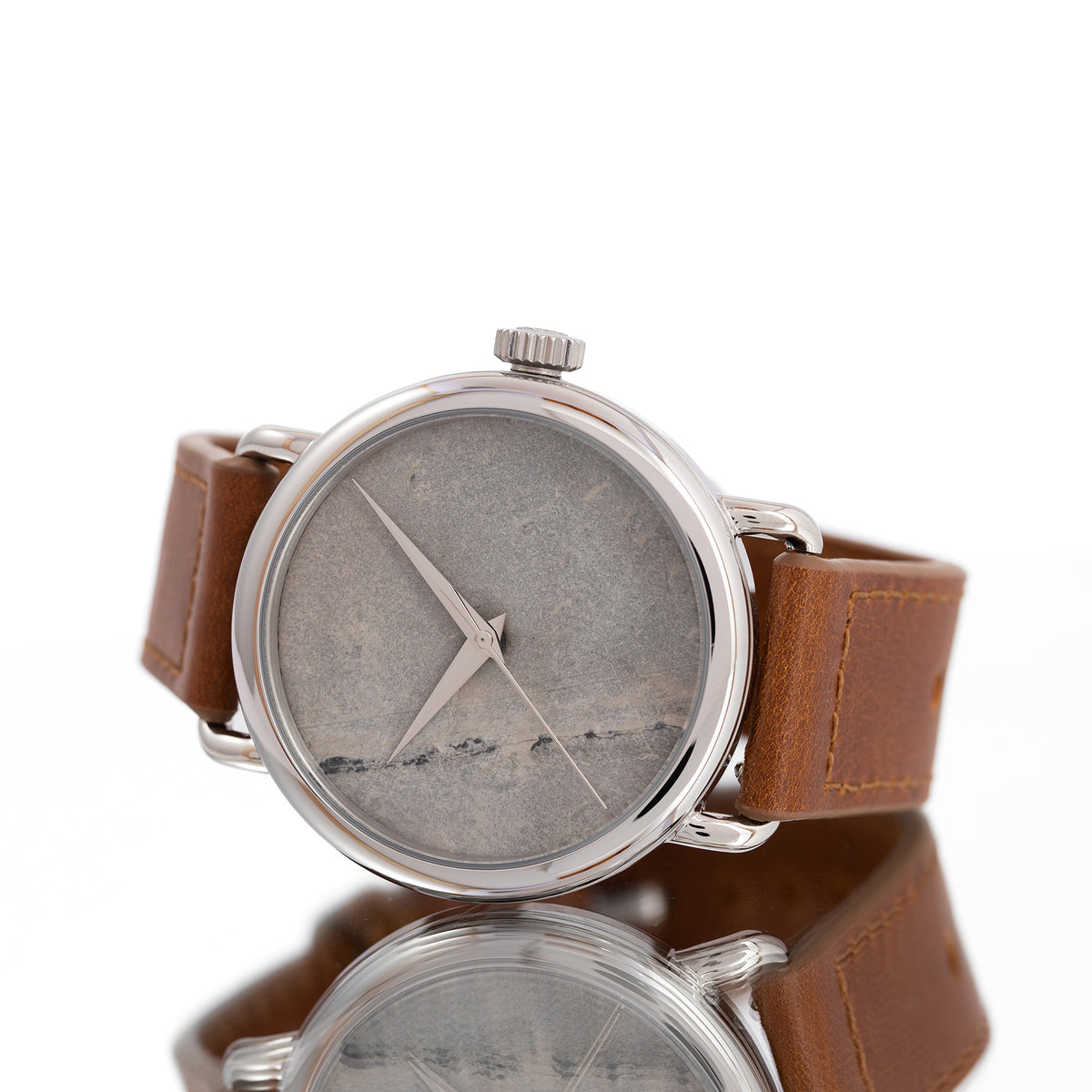 ROUND WATCH 01 SILVER STONE BROWN